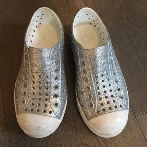 Natives, Jefferson Metallic, Silver, size 12